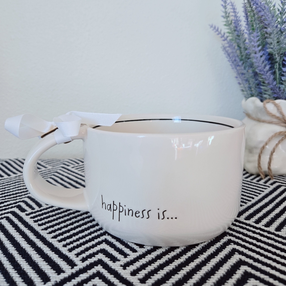 Rae Dunn White Peanuts Mug - Picture 2 of 5